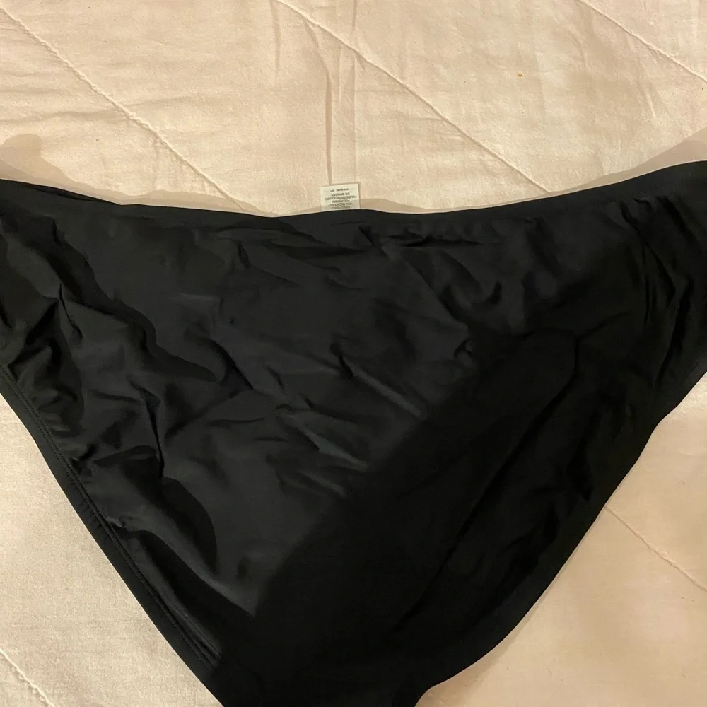 Time and Tru Mid Rise Bikini Bottom 3X (24W-26W) (FR)